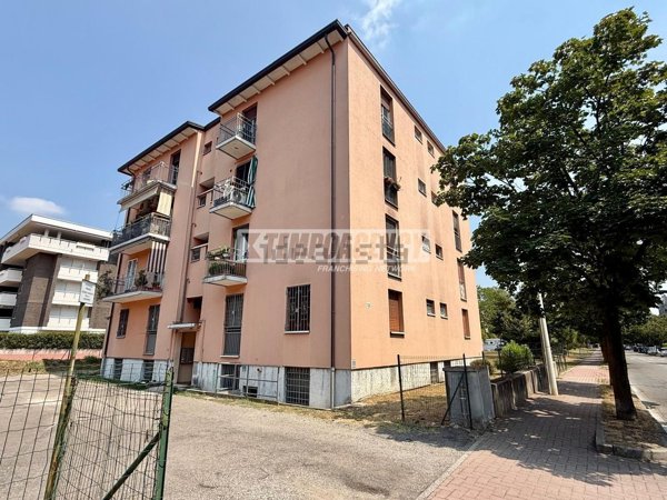 ufficio in vendita a Cormano in zona Molinazzo