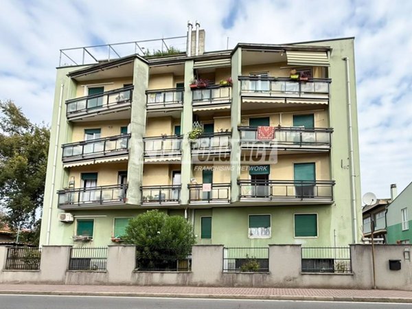 appartamento in vendita a Cormano in zona Molinazzo
