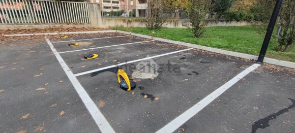 box auto in vendita a Cormano