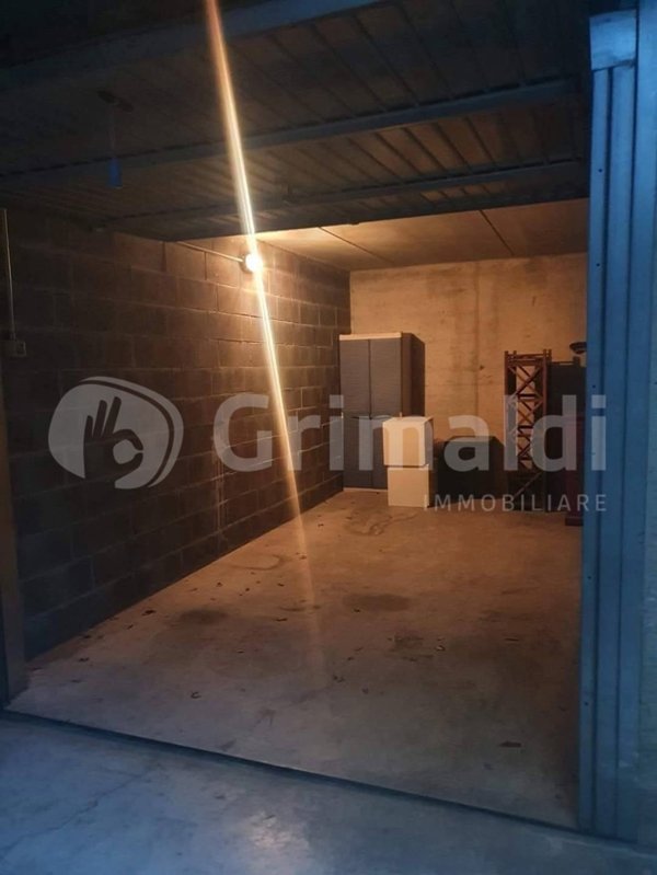 box auto in vendita a Cormano in zona Molinazzo