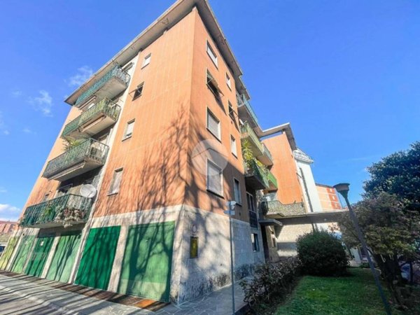 box auto in vendita a Cormano in zona Molinazzo