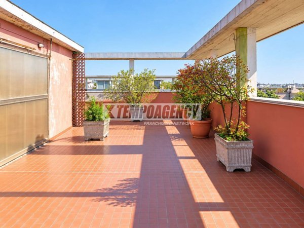 appartamento in vendita a Cormano in zona Molinazzo