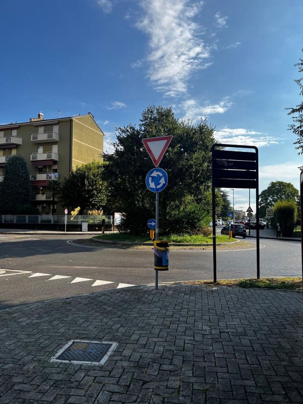 appartamento in vendita a Cormano in zona Molinazzo