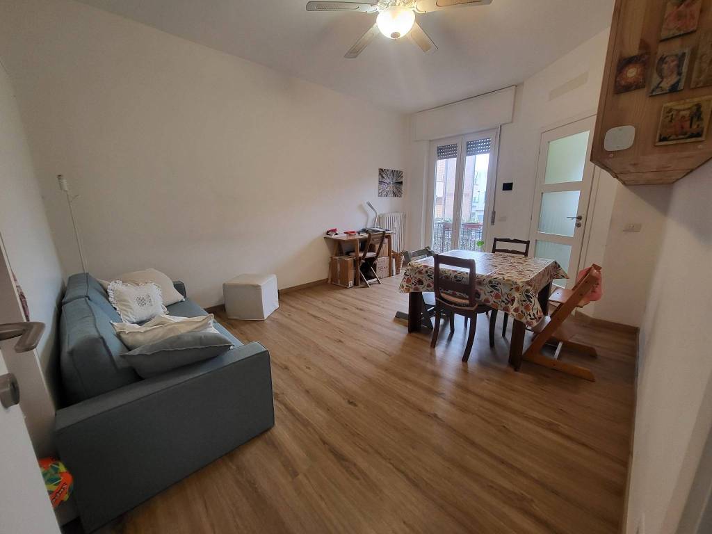 appartamento in vendita a Cormano in zona Brusuglio