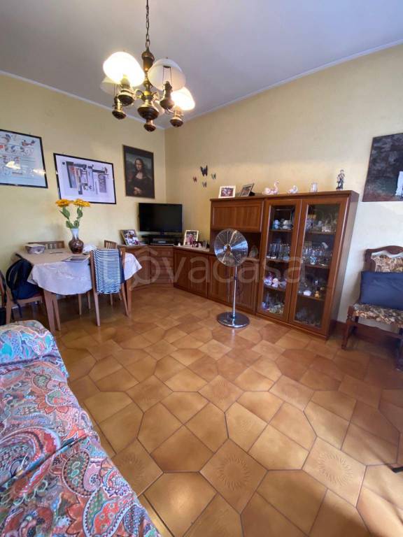 appartamento in vendita a Cornaredo in zona San Pietro all'Olmo