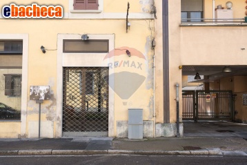 negozio in vendita a Cornaredo