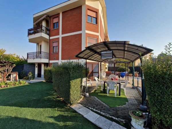 casa indipendente in vendita a Cornaredo