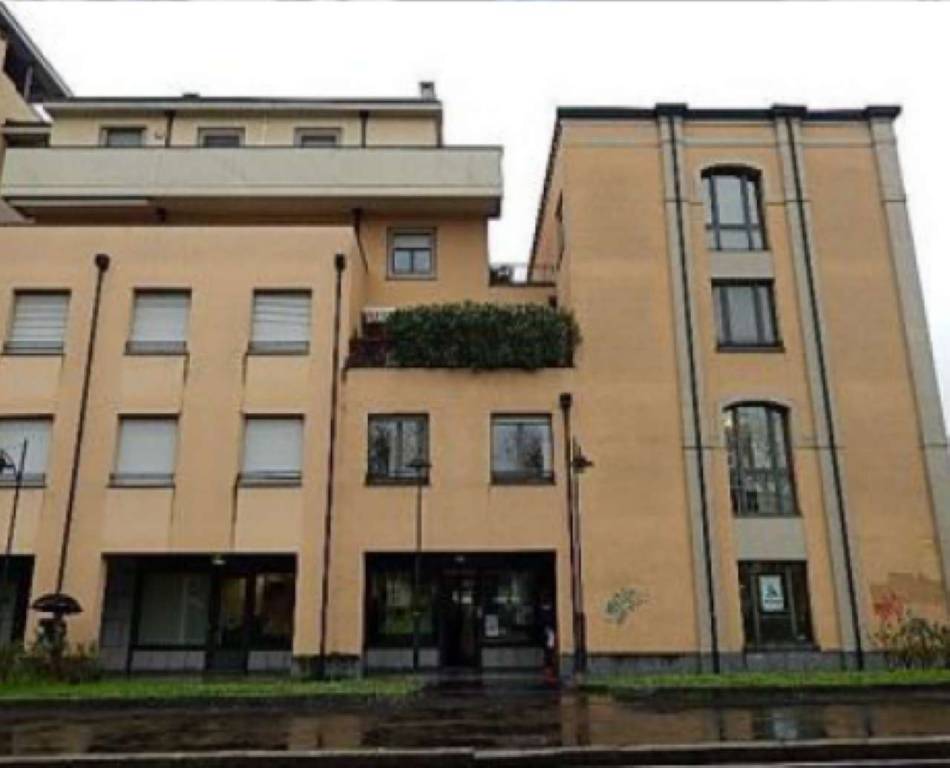 negozio in vendita a Cornaredo