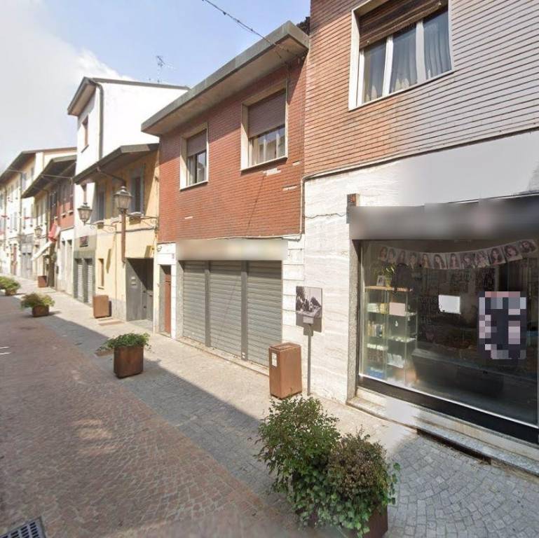 negozio in vendita a Cornaredo