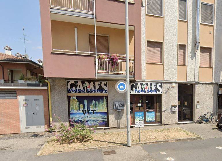 negozio in vendita a Cornaredo