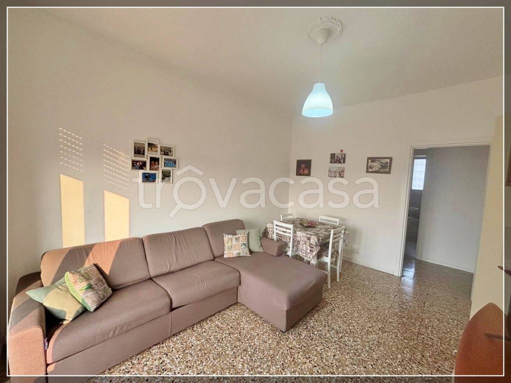 appartamento in vendita a Cornaredo in zona San Pietro all'Olmo