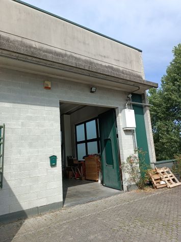 negozio in vendita a Cornaredo