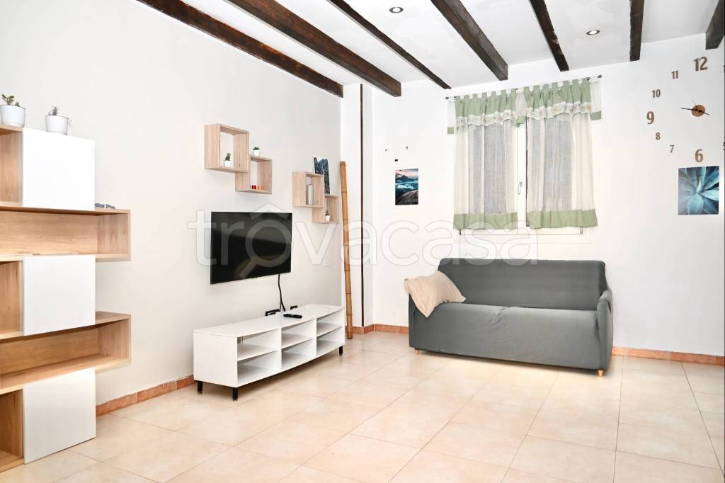 appartamento in vendita a Cornaredo in zona San Pietro all'Olmo