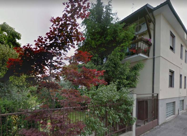 casa indipendente in vendita a Cornaredo