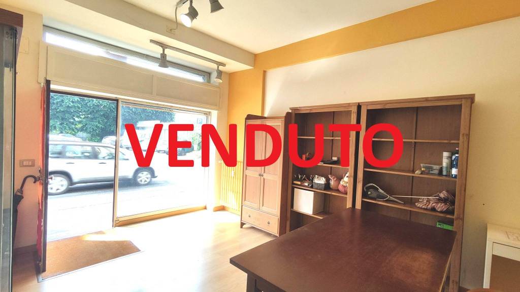 negozio in vendita a Cornaredo
