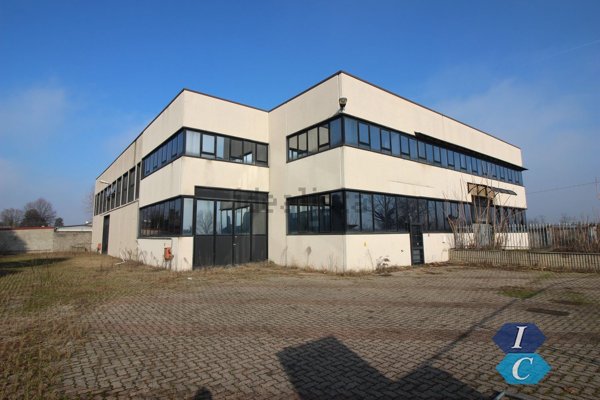 negozio in vendita a Cornaredo