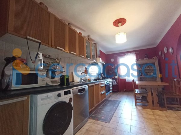 appartamento in vendita a Cornaredo in zona San Pietro all'Olmo