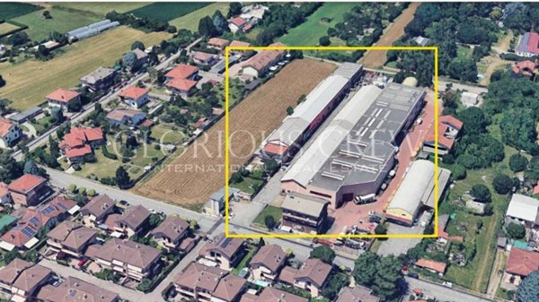 locale commerciale in vendita a Cornaredo