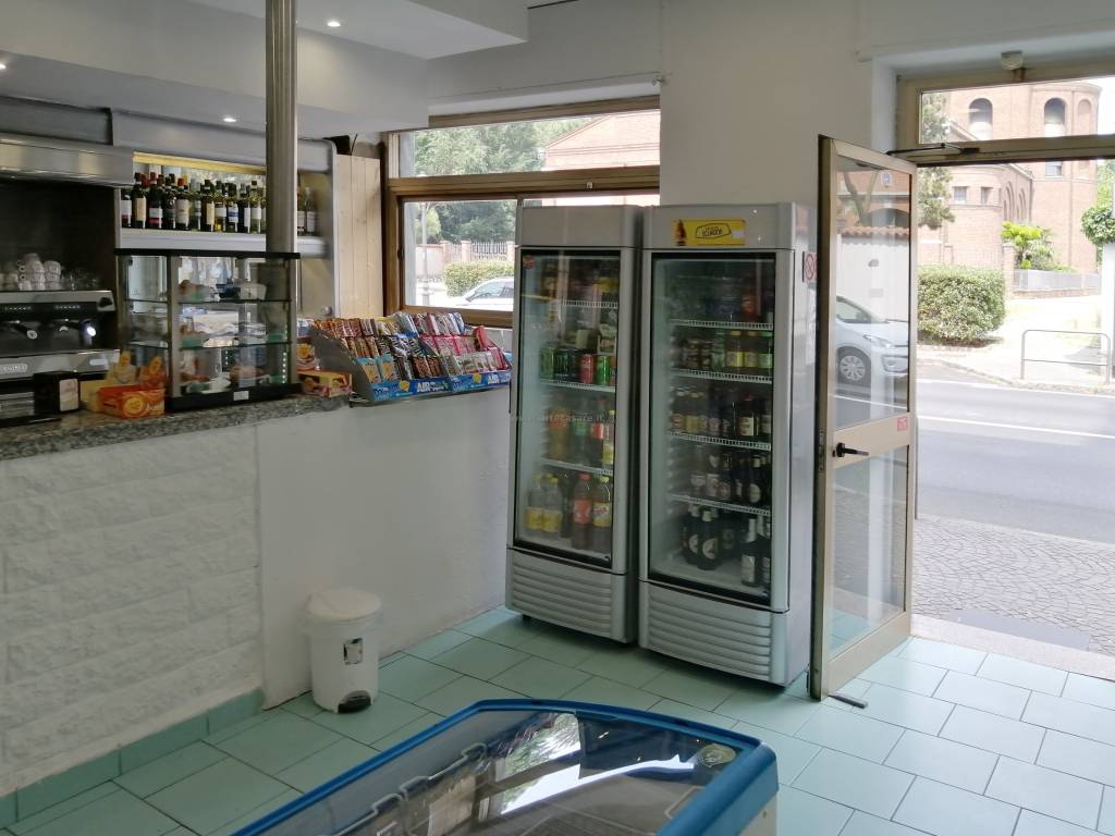 negozio in vendita a Cornaredo