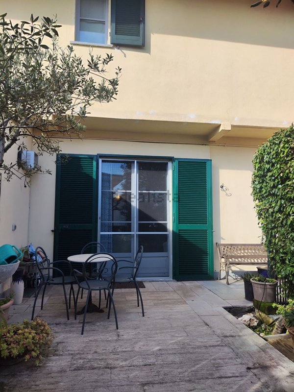 casa indipendente in vendita a Cornaredo