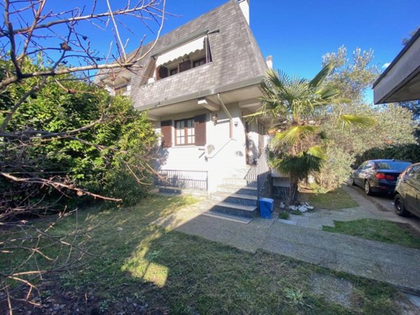 casa indipendente in vendita a Cornaredo