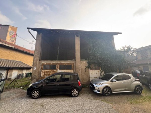 negozio in vendita a Cornaredo