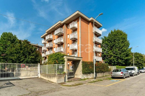 casa indipendente in vendita a Cornaredo