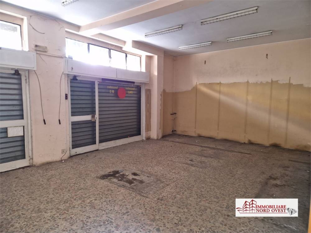 negozio in vendita a Cornaredo