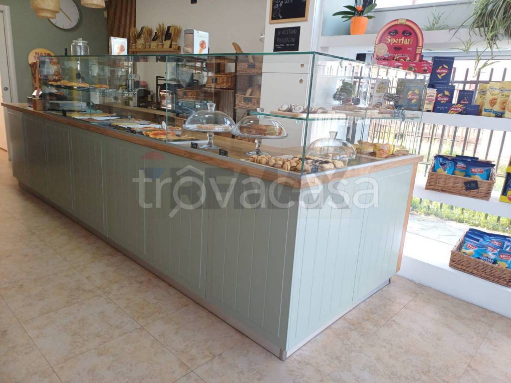 negozio in vendita a Cornaredo