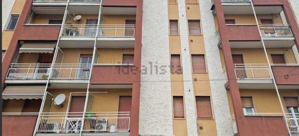 appartamento in vendita a Cornaredo in zona Cascine Torrette