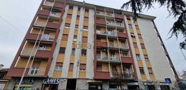 appartamento in vendita a Cornaredo in zona Cascine Torrette