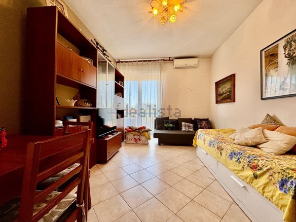 appartamento in vendita a Cornaredo in zona San Pietro all'Olmo