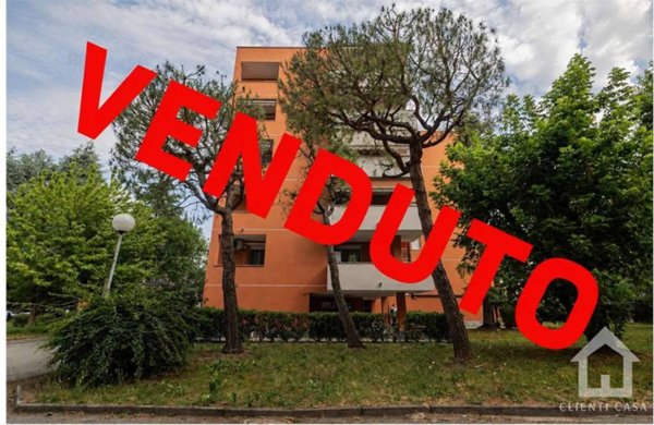 appartamento in vendita a Cornaredo in zona Cascina Croce