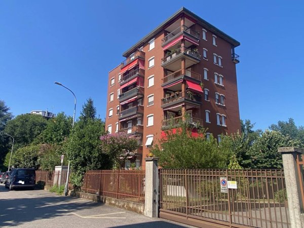 appartamento in vendita a Cornaredo in zona Cascina Croce