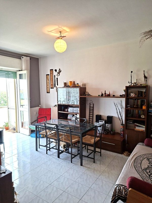 appartamento in vendita a Cornaredo in zona Cascine Torrette