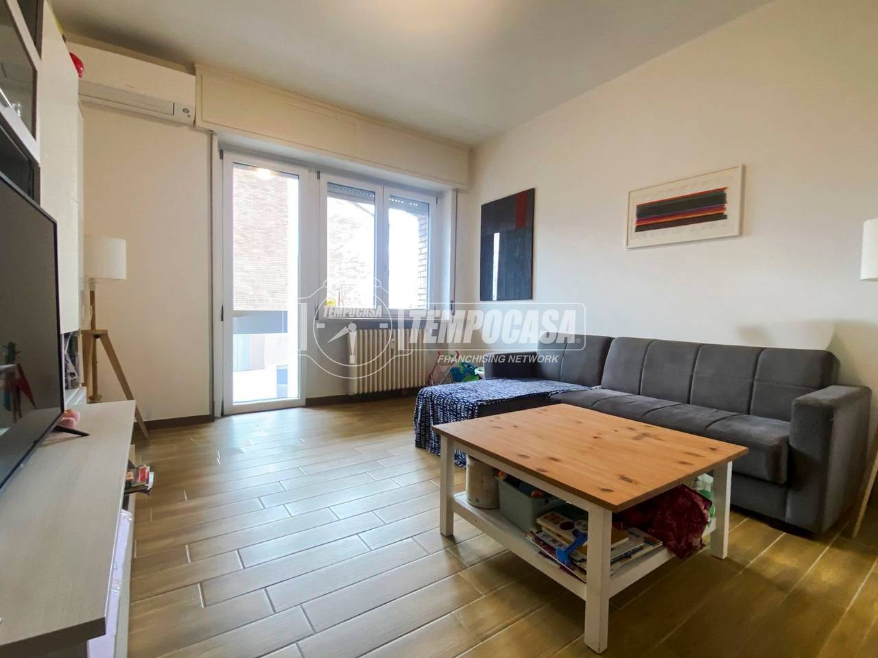 appartamento in vendita a Cornaredo in zona Favaglie