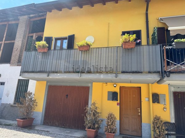 casa indipendente in vendita a Cornaredo in zona Cascina Croce