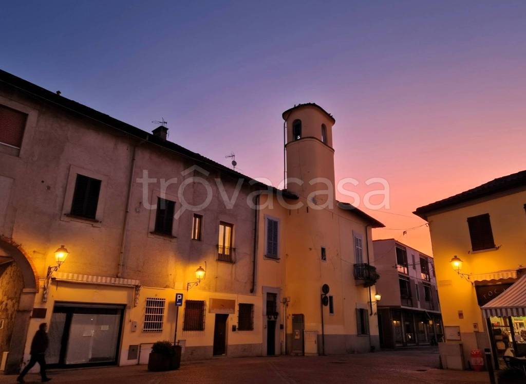 appartamento in vendita a Cornaredo in zona Cascina Croce