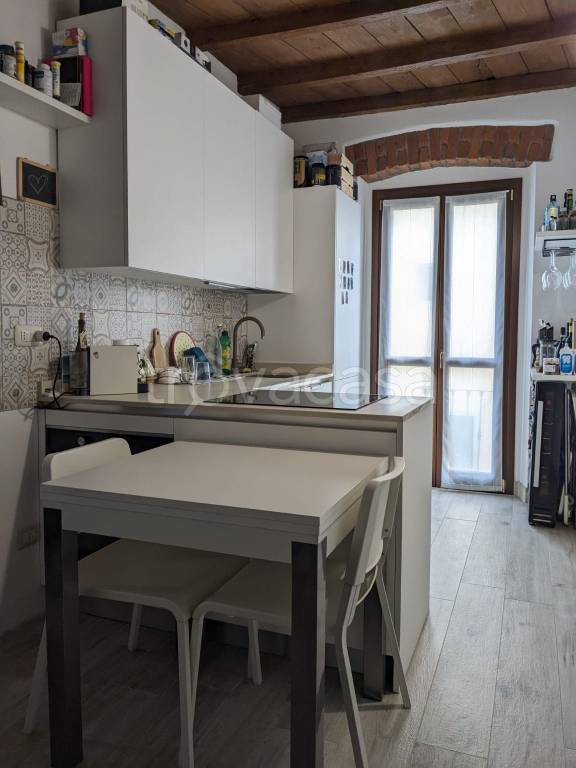 appartamento in vendita a Cornaredo in zona Cascina Croce