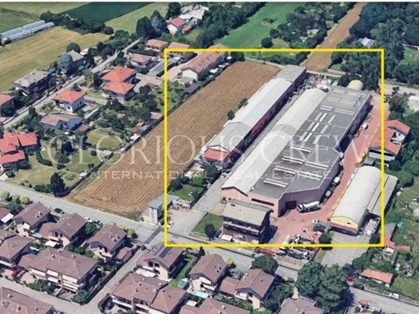 locale commerciale in vendita a Cornaredo