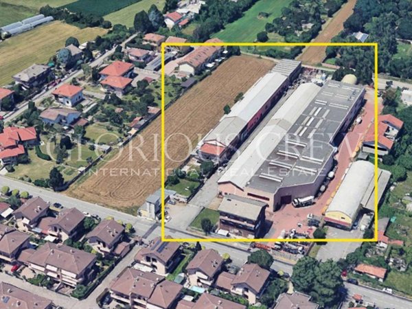 locale commerciale in vendita a Cornaredo