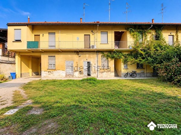 appartamento in vendita a Cornaredo in zona Cascina Croce