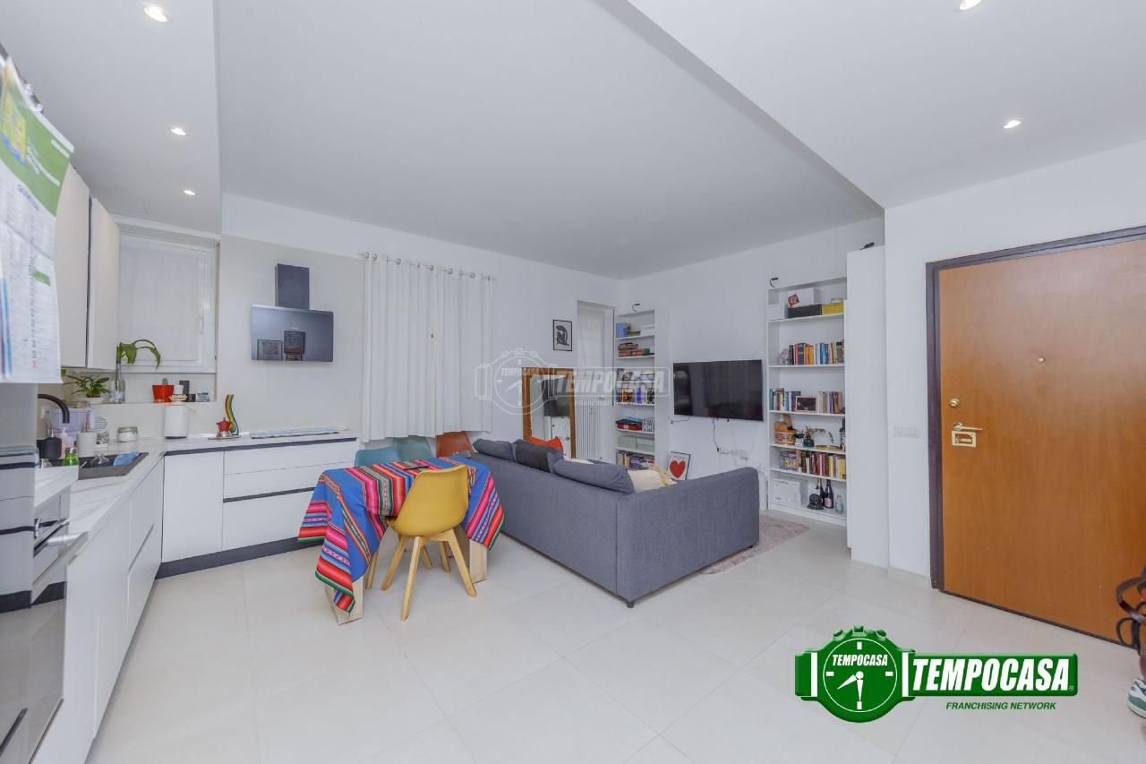 appartamento in vendita a Corsico