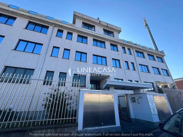 ufficio in vendita a Corsico