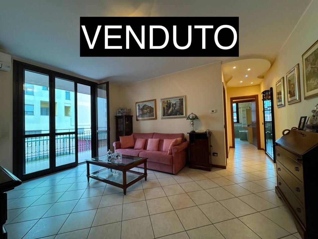 appartamento in vendita a Corsico