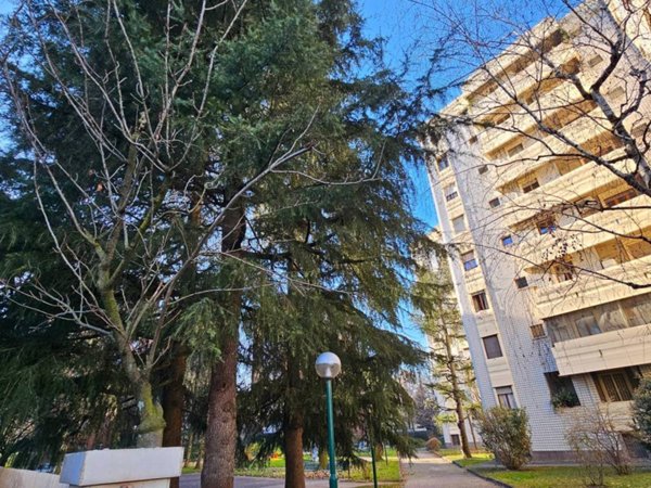 appartamento in vendita a Corsico