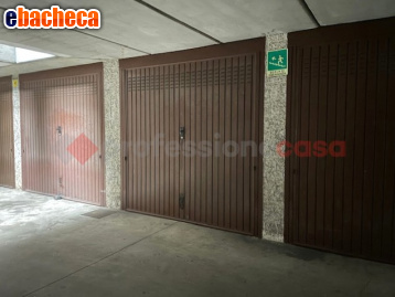 locale di sgombero in vendita a Corsico