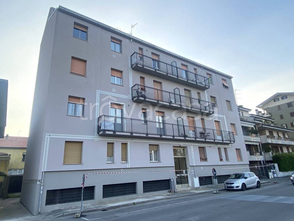 appartamento in vendita a Corsico