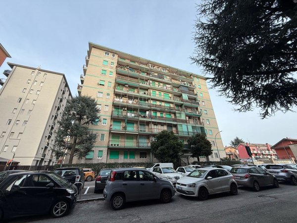appartamento in vendita a Corsico