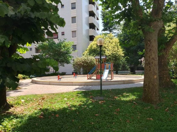 appartamento in vendita a Corsico